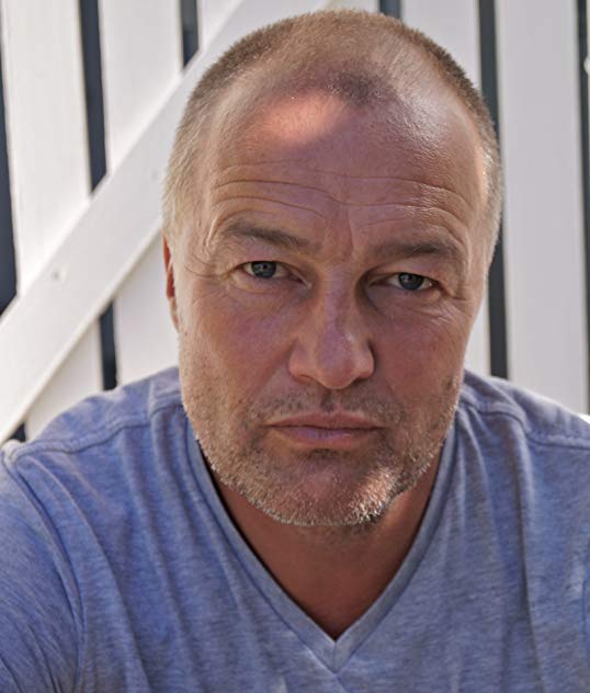 Lars Arentz-Hansen Lars Arentz-Hansen