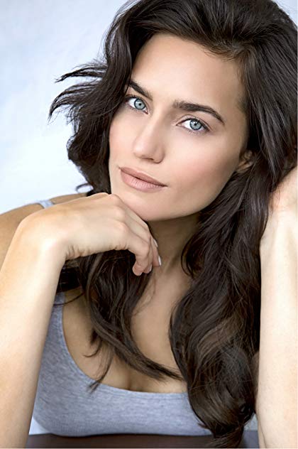 Caitlin Leahy Caitlin Leahy