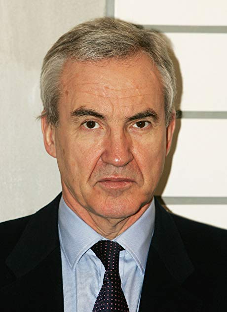 Larry Lamb Larry Lamb