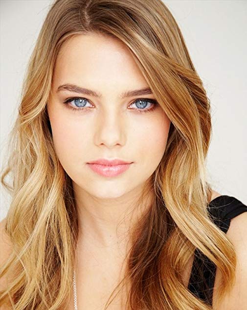 Indiana Evans Indiana Evans