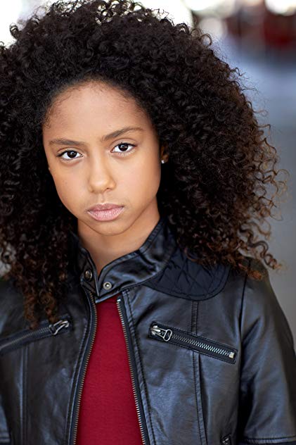 Chloe R. Fernandez Chloe R. Fernandez