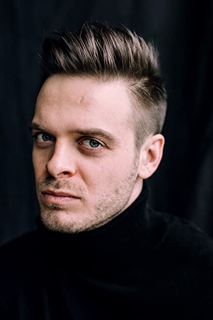 Adrian Budakow Adrian Budakow