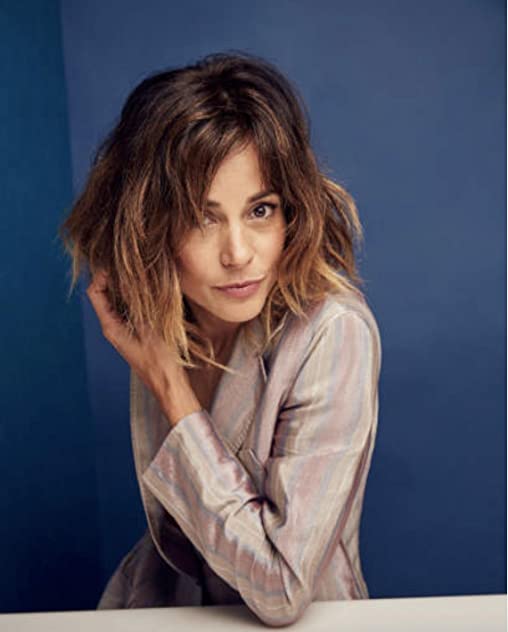 Stephanie Szostak
