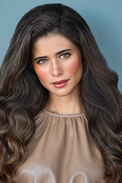 Isadora Cruz Isadora Cruz