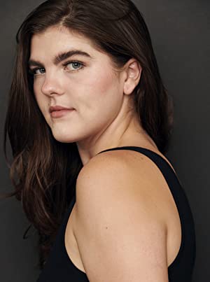 Elle Shaheen Elle Shaheen