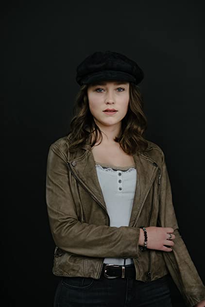 Megan Elisabeth Kelly Megan Elisabeth Kelly