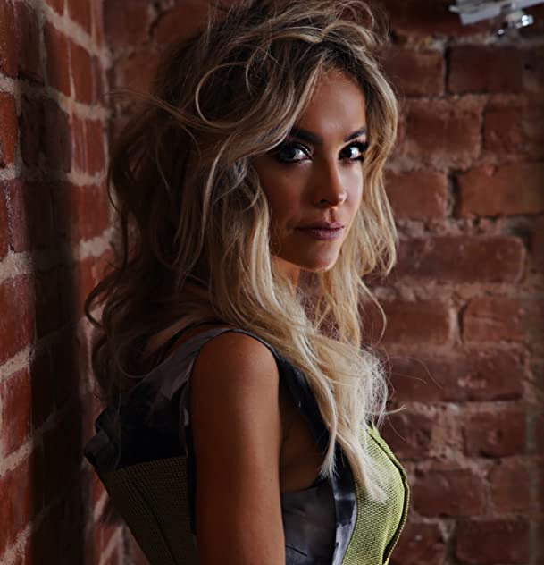 Chauntal Lewis Chauntal Lewis