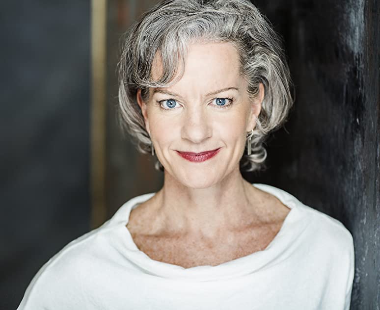 Tracey Hoyt Tracey Hoyt