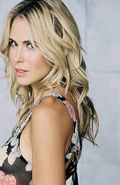 Anna Hutchison Anna Hutchison