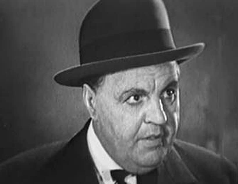 Robert McKenzie Robert McKenzie