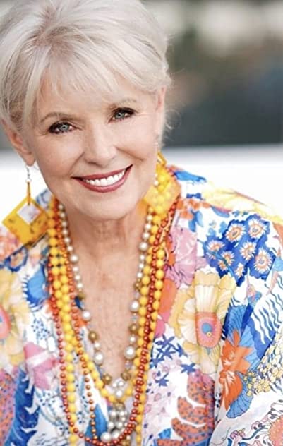 Kristin Lindquist Kristin Lindquist