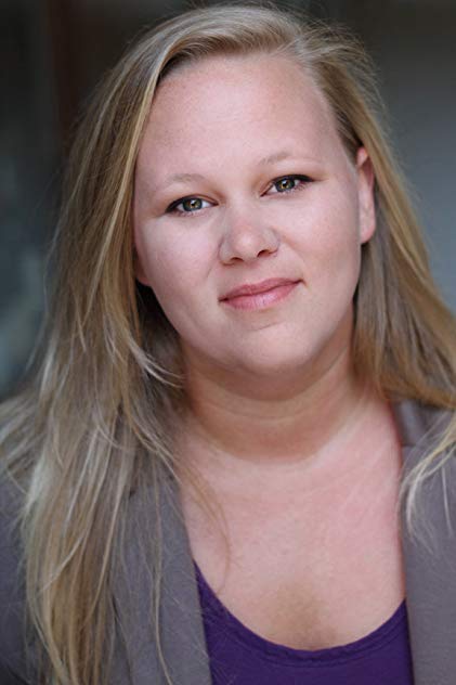 Lindsey Moser Lindsey Moser
