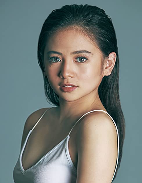 Ella Cruz