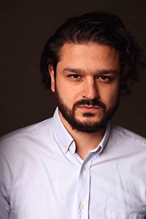 Cyrus Khodaveisi Cyrus Khodaveisi