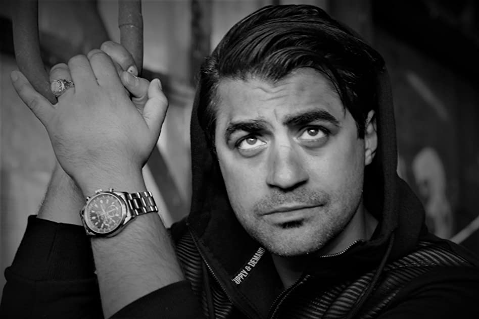 Simon Al-Bazoon Simon Al-Bazoon