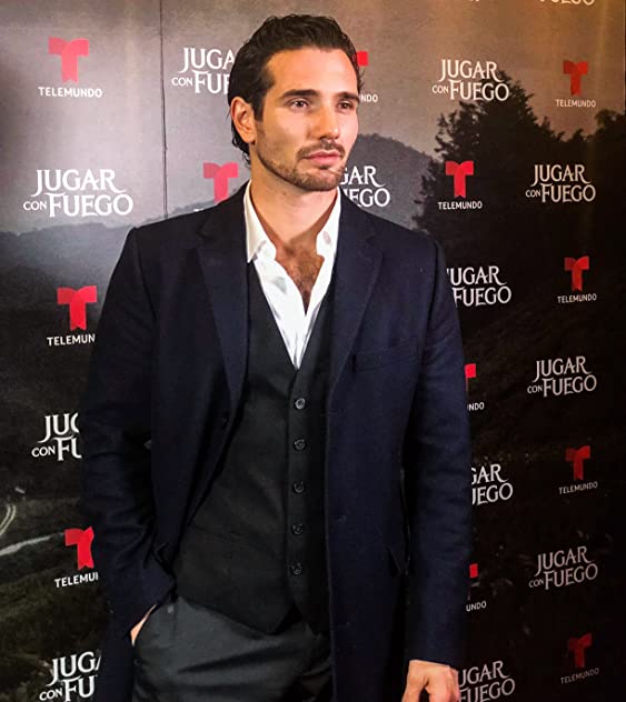 Tomas Decurgez Tomas Decurgez