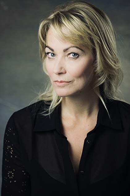 Terri Dwyer Terri Dwyer