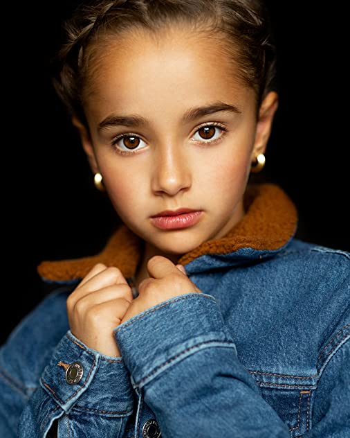 Neli Kastrinos Neli Kastrinos