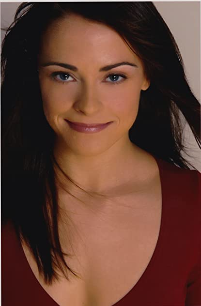 Alexandra Apjarova Alexandra Apjarova