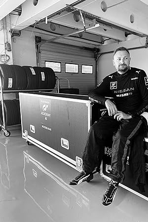 Niki Faulkner Niki Faulkner