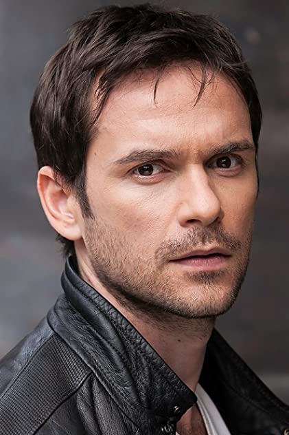 Nikos Poursanidis Nikos Poursanidis