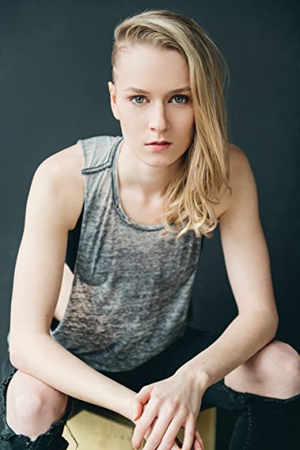 Kiriana Stanton Kiriana Stanton