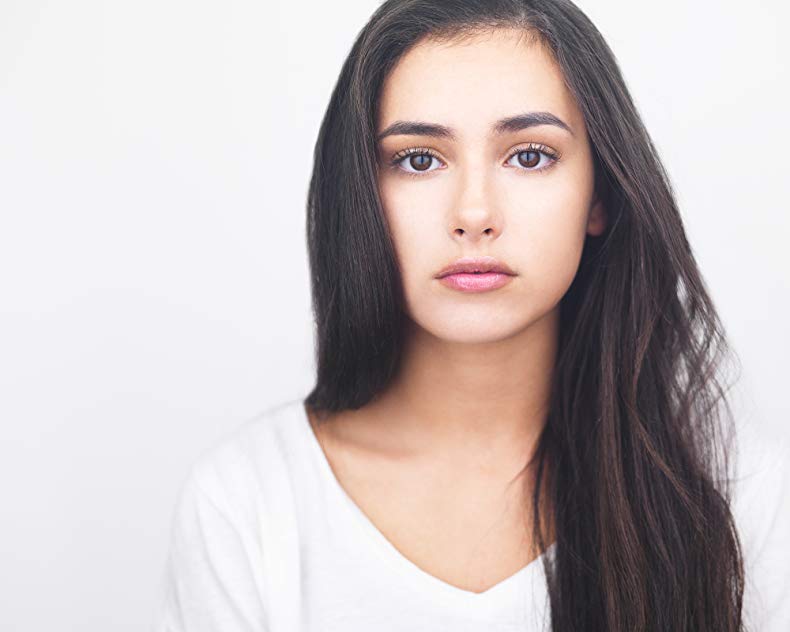 Amanda Troya Amanda Troya