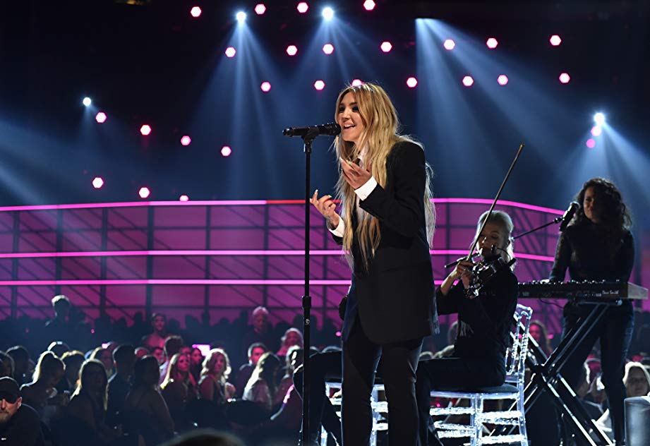 Julia Michaels Julia Michaels