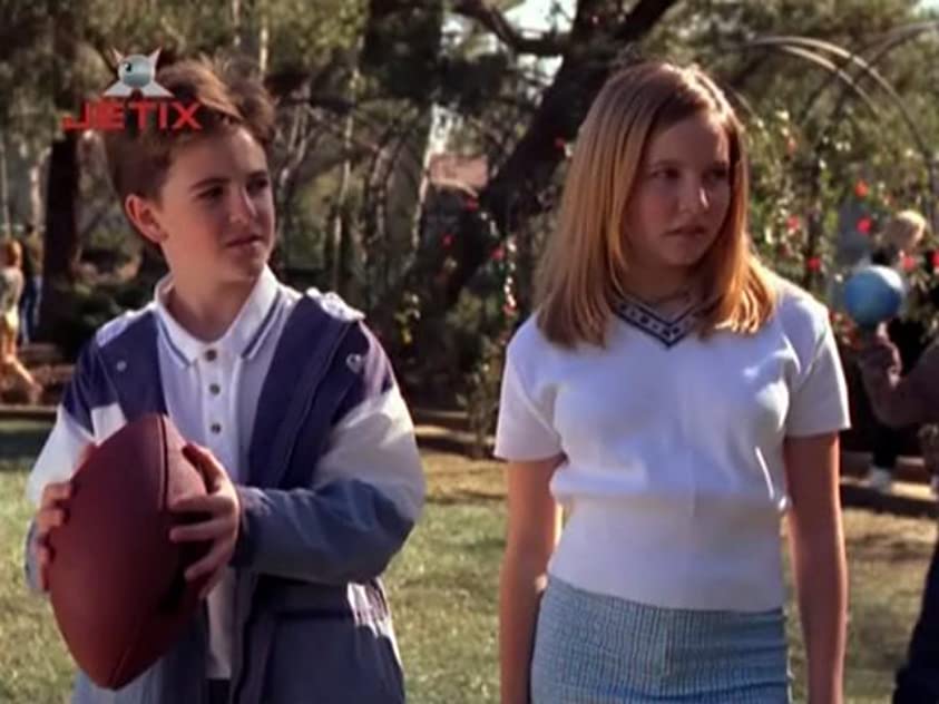 Logan Robbins Logan Robbins