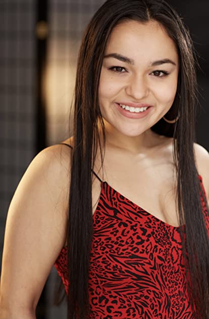 Natalia Becerril Natalia Becerril