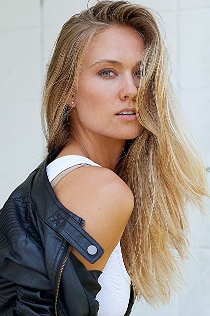 Lauren Howe Lauren Howe