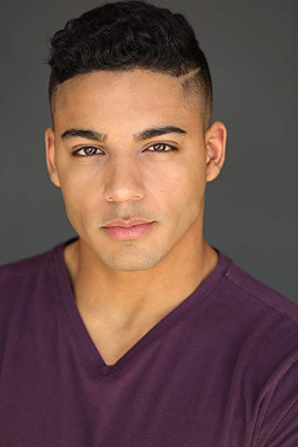 Michael Evans Behling Michael Evans Behling