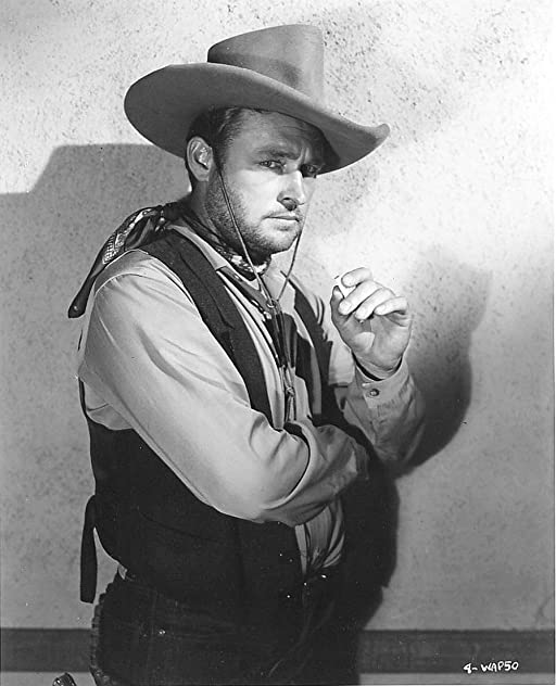 Lee Roberts Lee Roberts