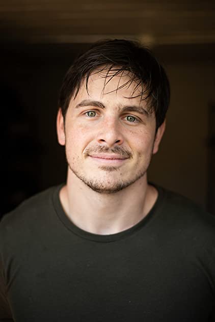 Noah Kershisnik Noah Kershisnik
