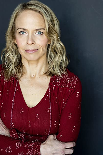 Leanne Melissa Bishop