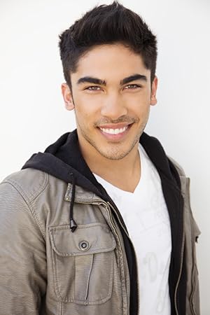 Dakota Adan Dakota Adan