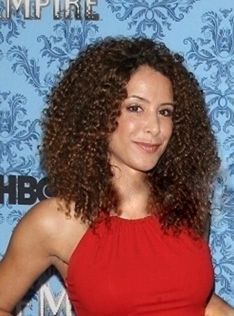 Yvonne Maria Schäfer