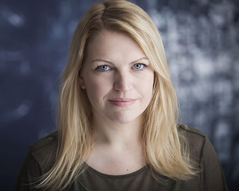 Helen Oakleigh Helen Oakleigh