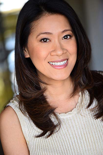 Junie Hoang Junie Hoang