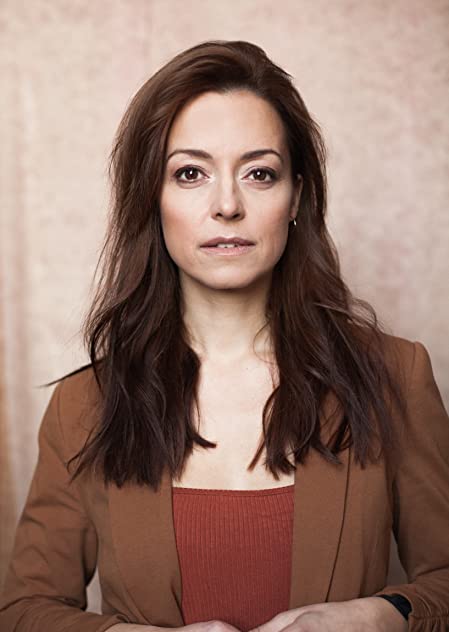 Isabelle Giroux Isabelle Giroux