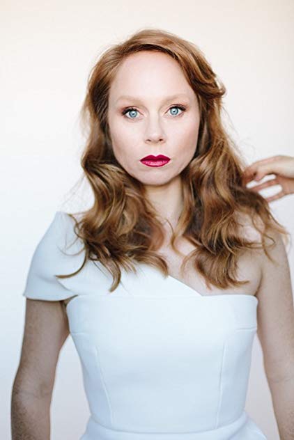 Hayley McElhinney Hayley McElhinney