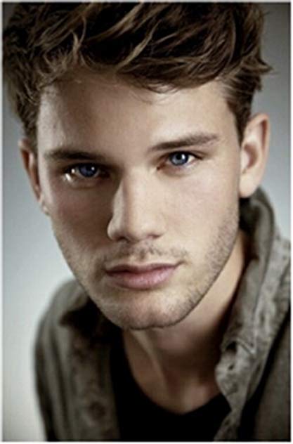 Jeremy Irvine Jeremy Irvine