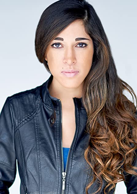 Daniela Azuaje Daniela Azuaje