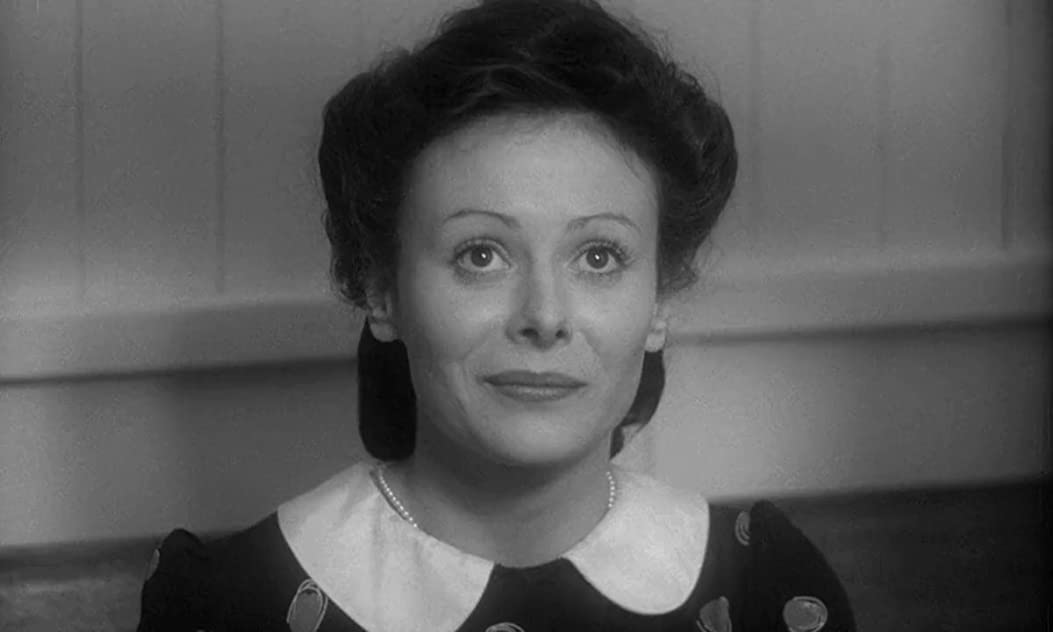 Julie Neesam Julie Neesam