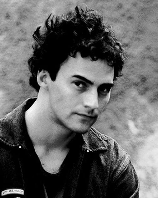 Eduardo Arroyuelo Eduardo Arroyuelo