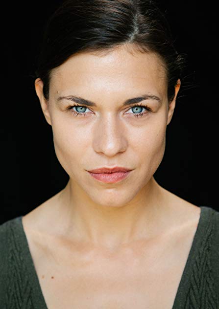 Ana Ularu Ana Ularu