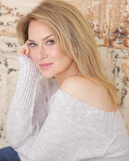 Becca Marks Becca Marks