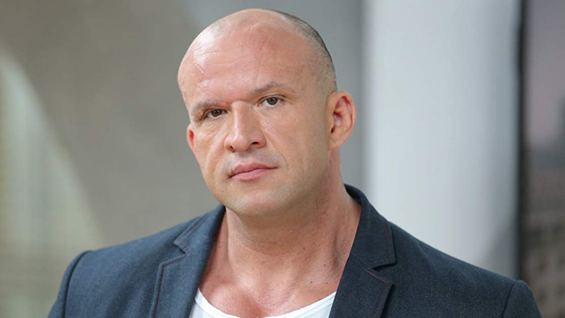 Tomasz Oswiecinski Tomasz Oswiecinski