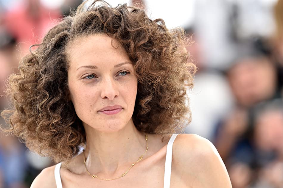 Chrystèle Saint Louis Augustin Chrystèle Saint Louis Augustin