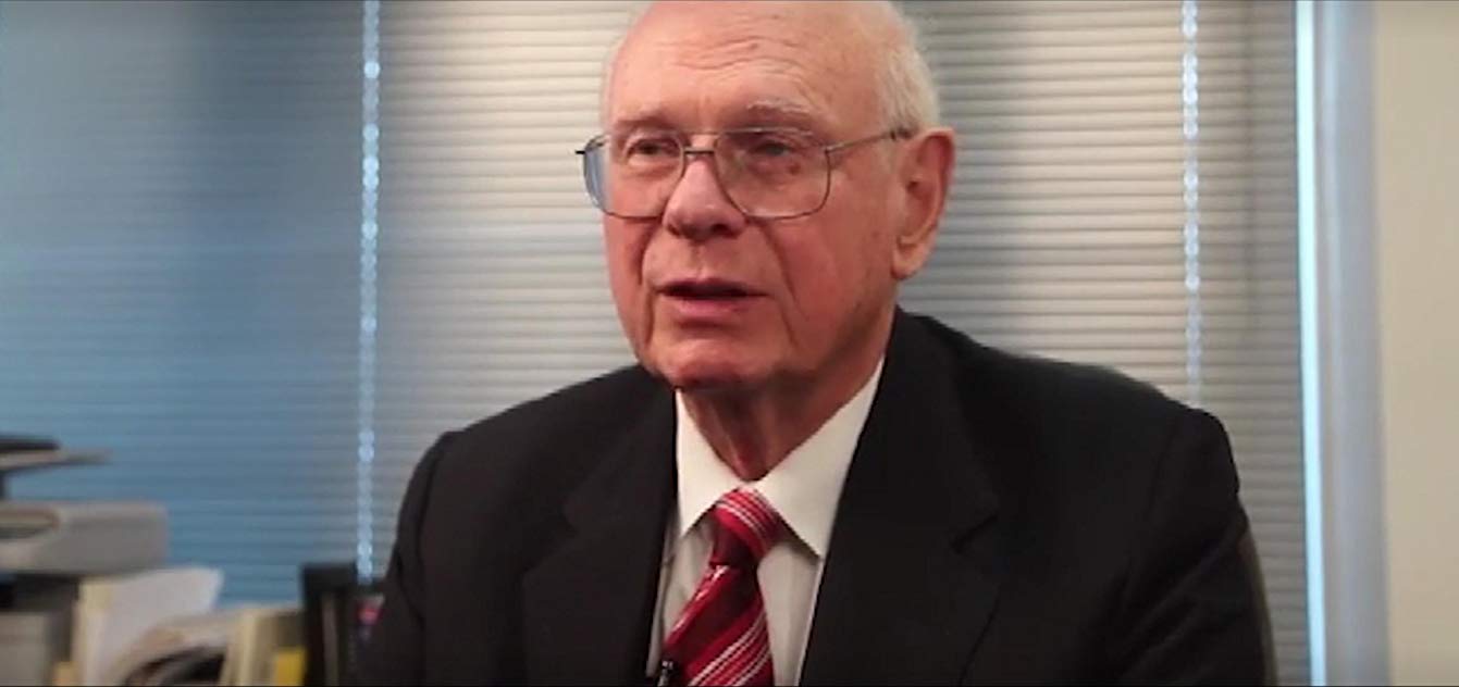 Paul Hellyer Paul Hellyer